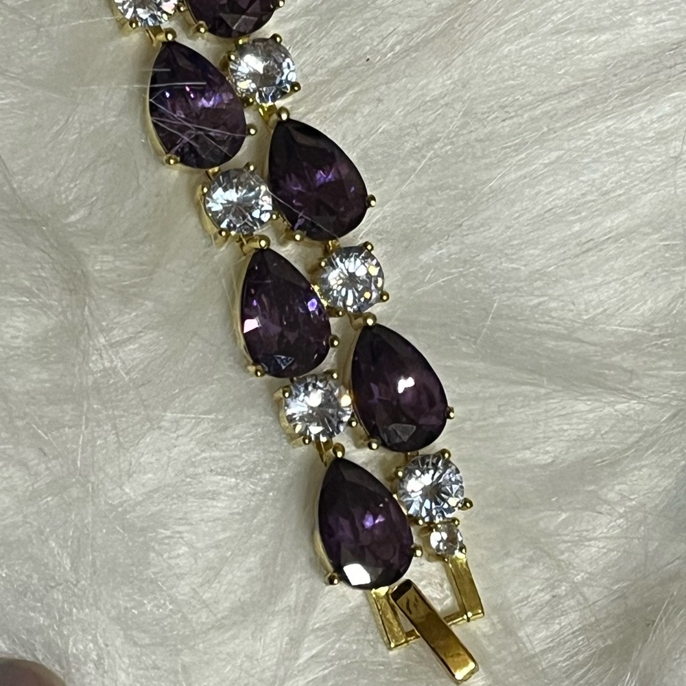 Gorgeous Amethyst Bracelet - Picture 12 of 14